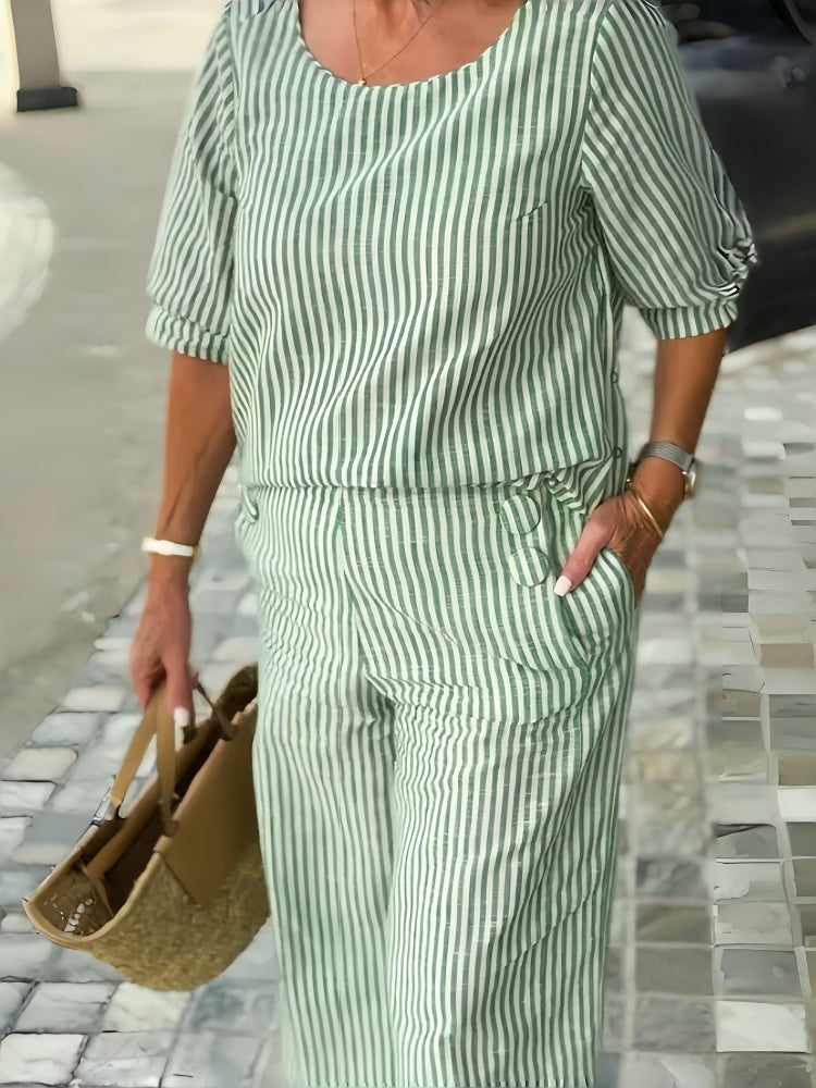 Round-neck short-sleeved striped suit for women