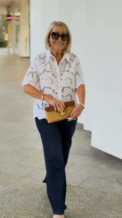 Lapel Short Sleeve Hollow Lace Shirt