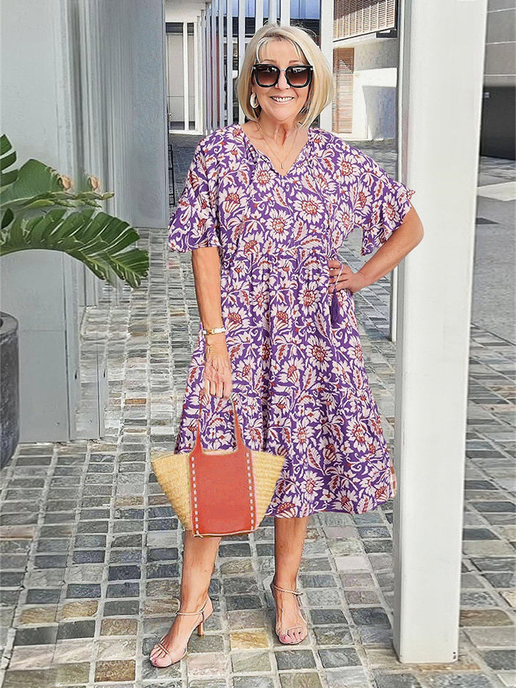 Plus Size Five-quarter Sleeve Printed V-neck Dress